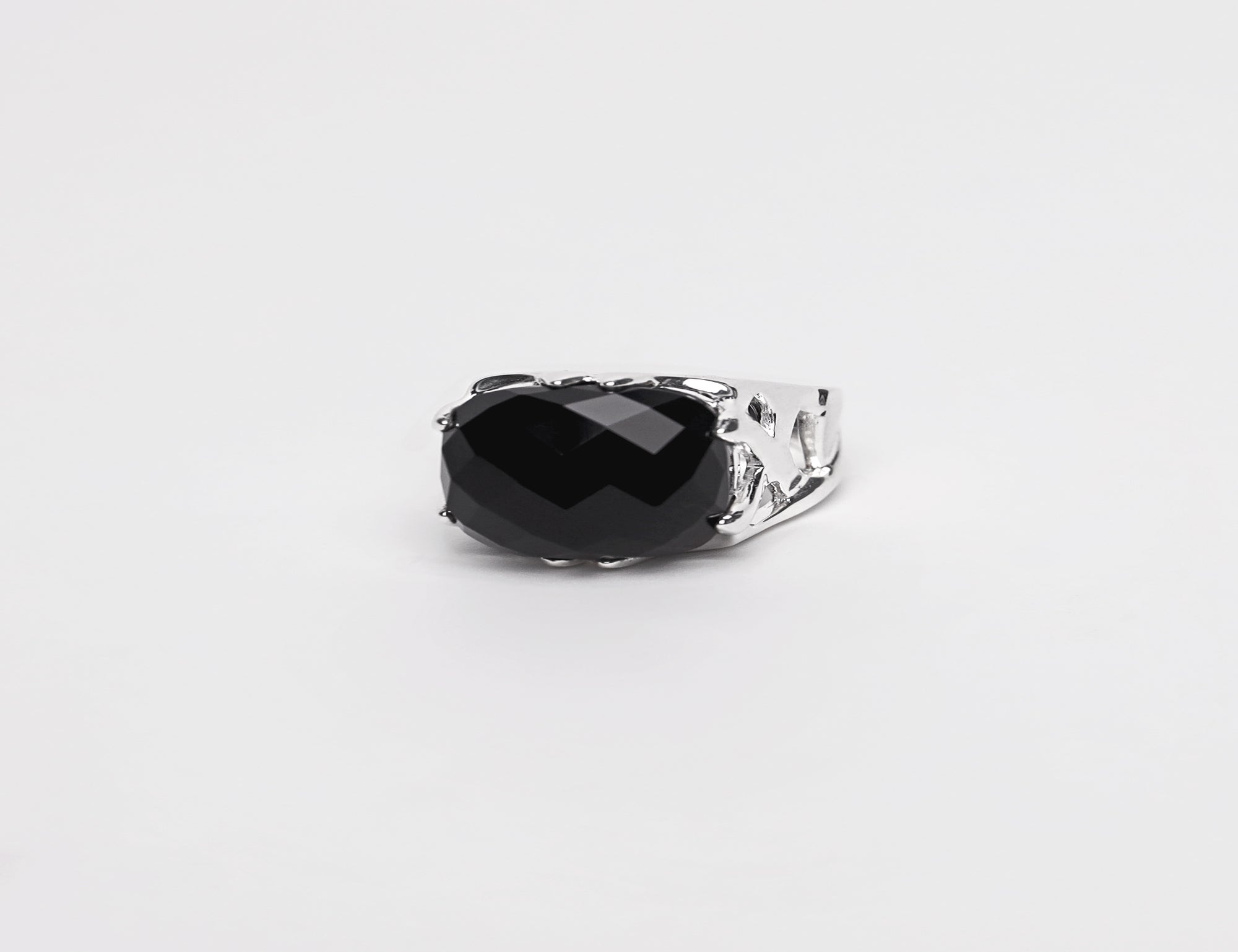 Black Onyx Dralion Ring - Silver - Rings - Women's Clothing - Storm