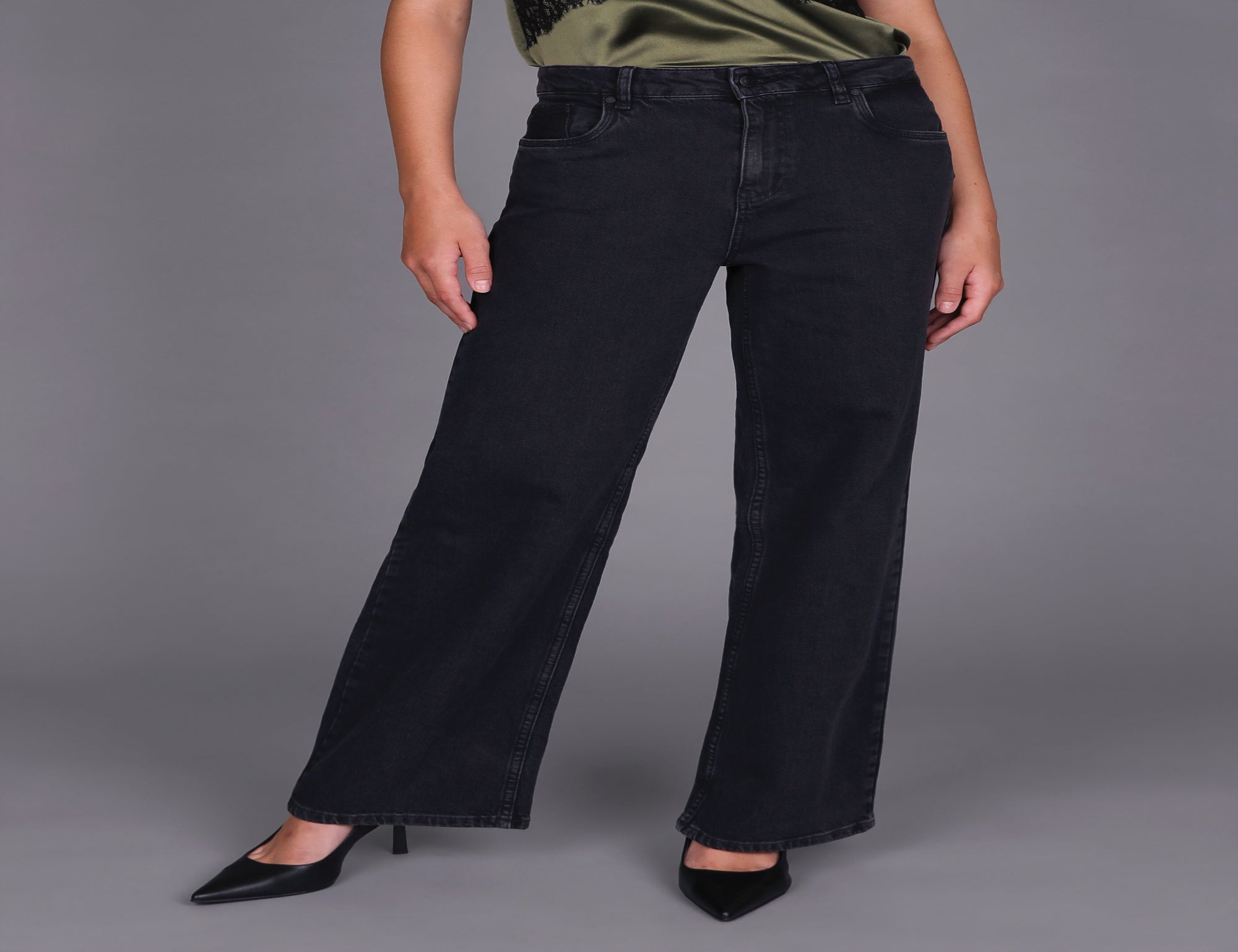 Pulz Wide Leg Jean 32L