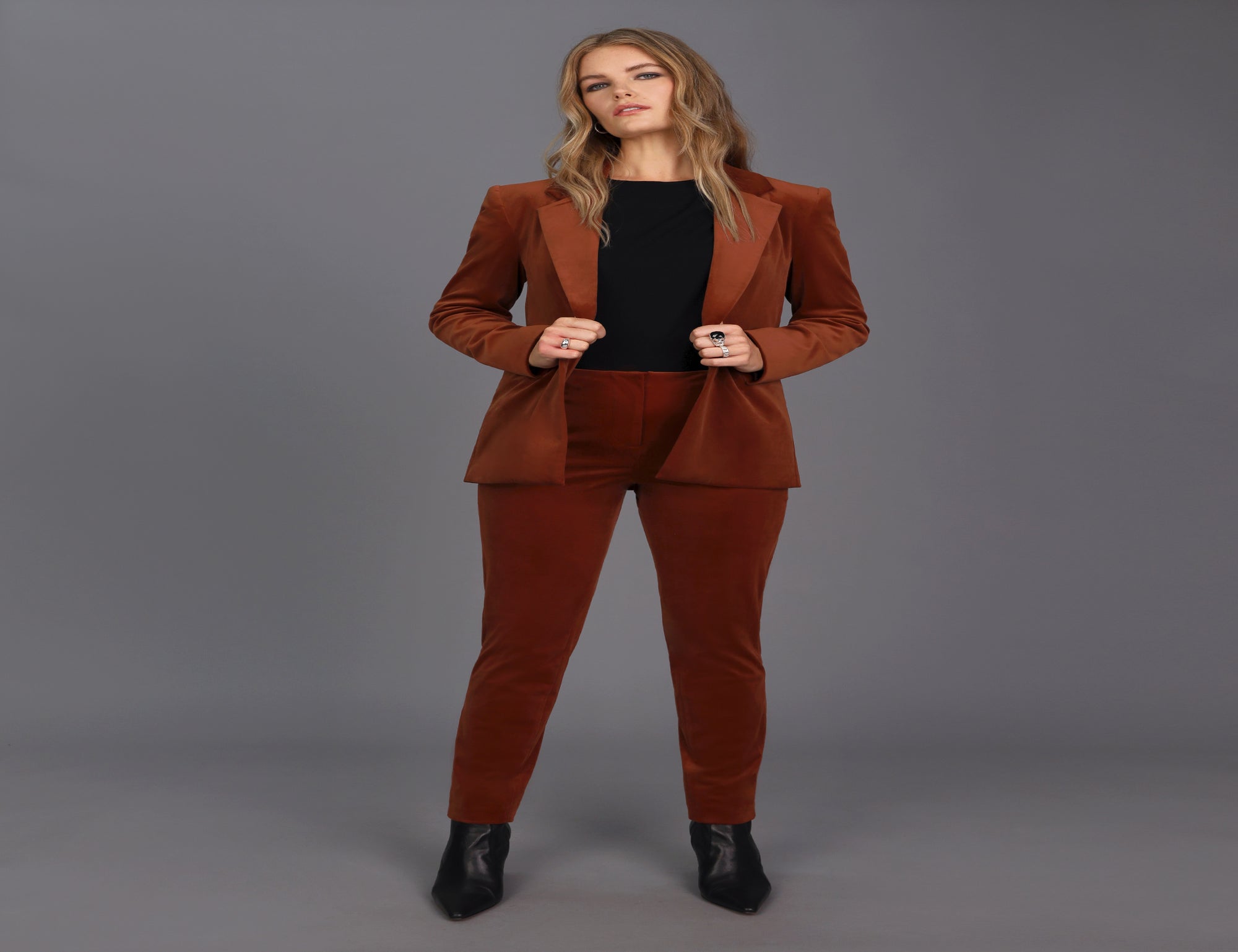 Stretch Velvet Tuxedo Pant